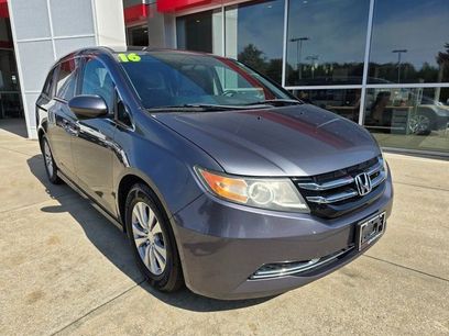 Used 2016 Honda Odyssey SE
