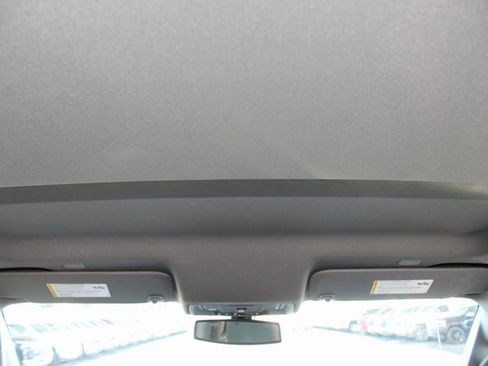 Used 2020 GMC Sierra 1500 SLT image 19