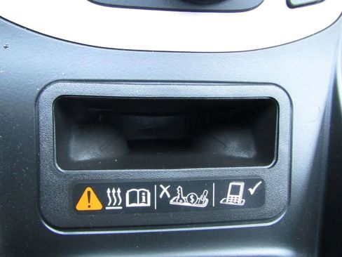 Used 2018 GMC Terrain Denali w/ Comfort Package image 22