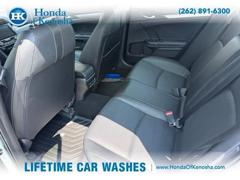 Used 2018 Honda Civic Touring image 8