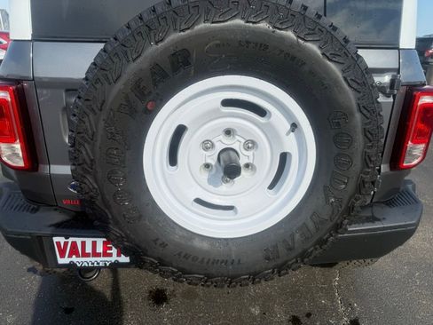 New 2025 Ford Bronco Heritage Edition AWD/4WD image 37