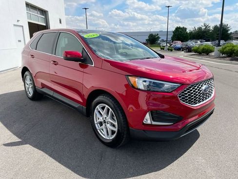 Used 2023 Ford Edge SEL w/ Convenience Package AWD/4WD image 7