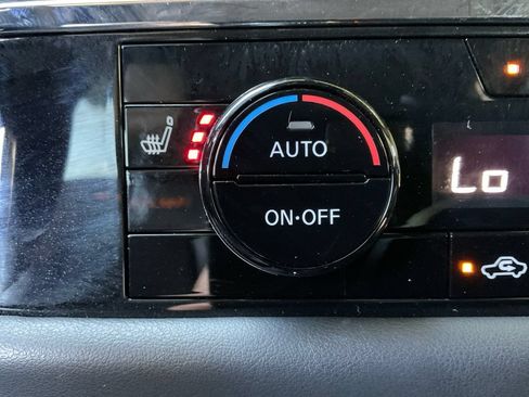 Used 2025 Nissan Pathfinder Rock Creek AWD/4WD image 26