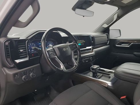 Used 2024 Chevrolet Silverado 1500 LT Trail Boss w/ Protection Package image 29