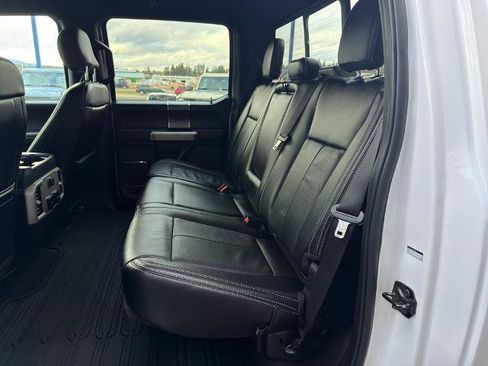 Certified 2020 Ford F150 Lariat image 40