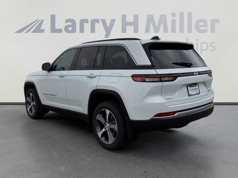 New 2026 Jeep Grand Cherokee Limited AWD/4WD image 4