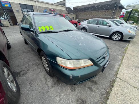 Used 2002 Honda Accord LX image 1