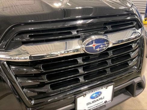 Used 2023 Subaru Ascent Limited AWD/4WD image 31