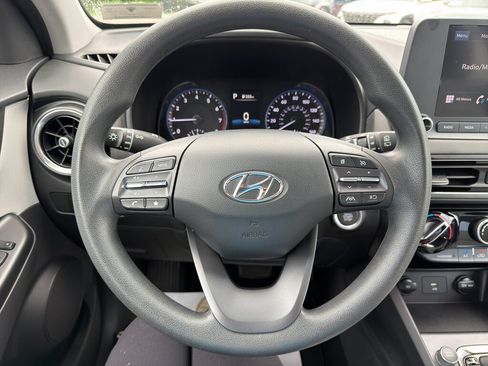 Used 2023 Hyundai Kona SEL AWD/4WD image 13
