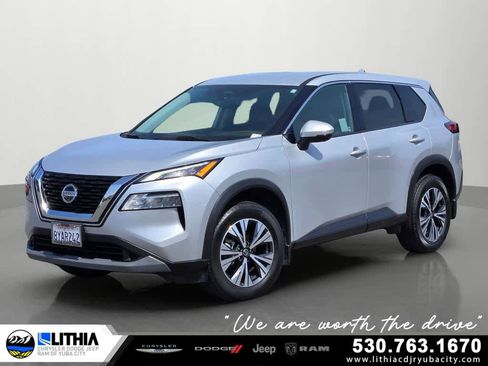 Used 2021 Nissan Rogue SV FWD image 1