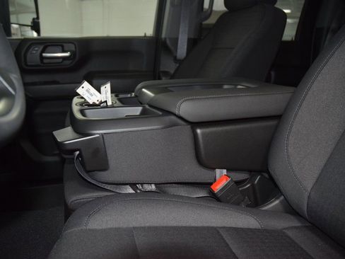 New 2026 Chevrolet Silverado 2500 Custom w/ Custom Value Package image 44