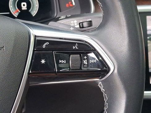 Used 2021 Audi A6 Premium Plus w/ Premium Plus Package image 24