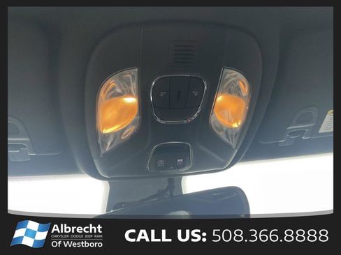 Used 2023 Jeep Compass High Altitude AWD/4WD image 28