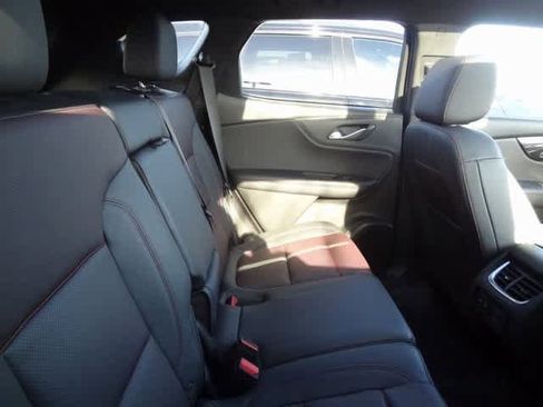 Used 2022 Chevrolet Blazer RS w/ Enhanced Convenience Package image 10