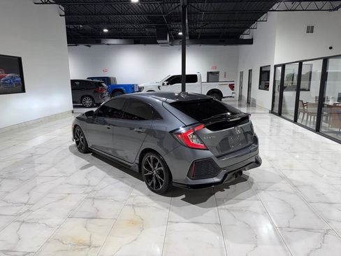Used 2018 Honda Civic Sport Touring image 10