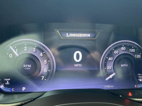 Used 2025 RAM 1500 Limited w/ Trailer Tow Group image 15