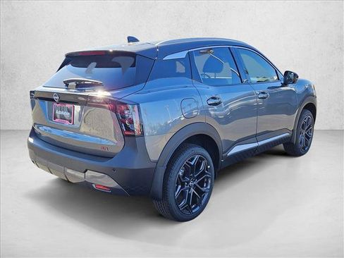 New 2026 Nissan Kicks SR image 6