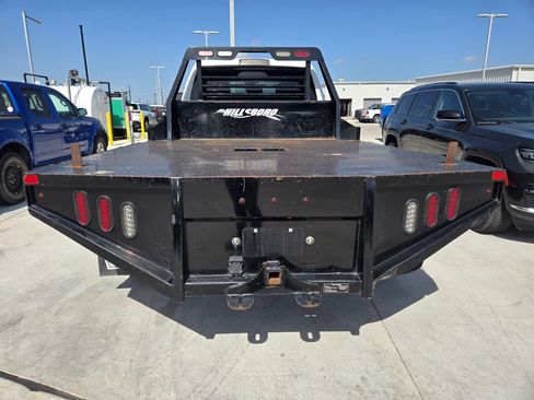 Used 2024 RAM 3500 SLT w/ Quick Order Package 2YG SLT AWD/4WD image 3