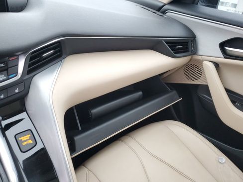 Used 2021 Acura TLX image 21