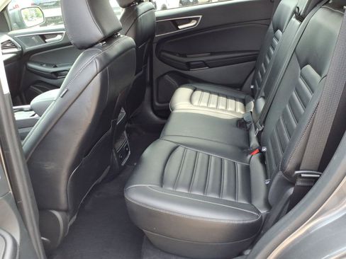 Used 2023 Ford Edge SEL w/ Convenience Package AWD/4WD image 13