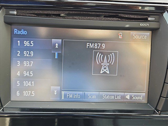 Used 2016 Toyota Corolla LE FWD image 14