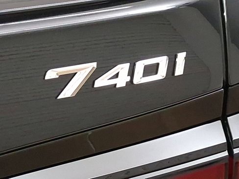 New 2026 BMW 740i w/ Premium Package image 20