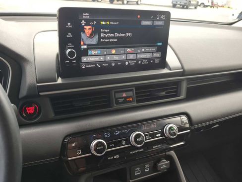 Used 2023 Honda Pilot Touring image 19