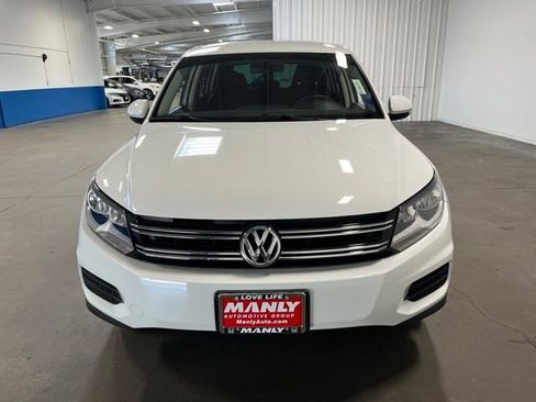 Used 2017 Volkswagen Tiguan S FWD image 8
