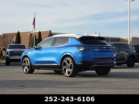 Used 2024 Chevrolet Equinox EV LT w/ Active Safety Package 3 image 5