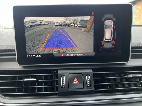 Used 2018 Audi SQ5 Premium Plus w/ Navigation Package image 24