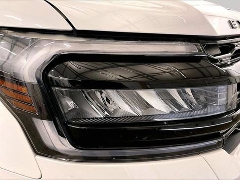 Used 2022 Ford Expedition Max Limited AWD/4WD image 28