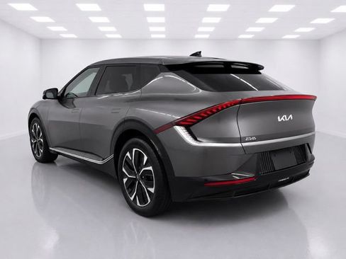 Used 2023 Kia EV6 AWD image 7