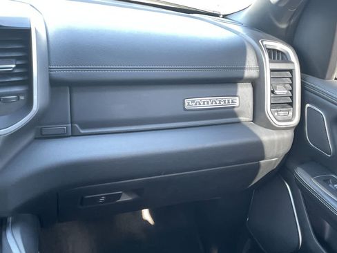 Used 2021 RAM 1500 Laramie AWD/4WD image 16