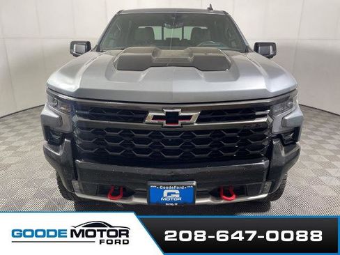 Used 2023 Chevrolet Silverado 1500 ZR2 w/ Technology Package AWD/4WD image 3