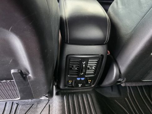 Used 2021 Dodge Durango SRT Hellcat w/ Technology Group AWD/4WD image 14