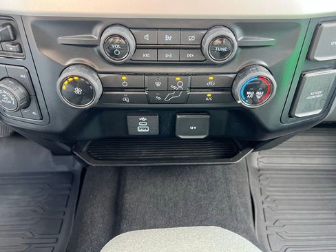 Used 2023 Ford F250 XLT w/ Tremor Off-Road Package image 29