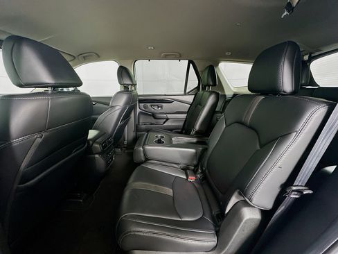 Used 2025 Honda Pilot EX-L image 27
