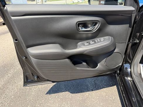 New 2026 Honda HR-V EX-L image 13