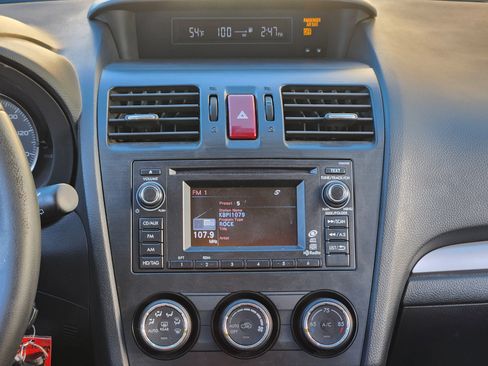 Used 2014 Subaru Crosstrek 2.0i Limited w/ Popular Package #2 image 23