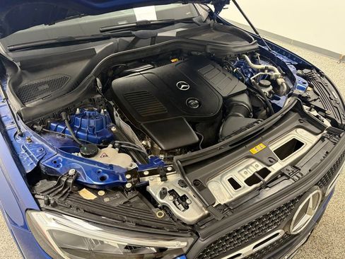 Used 2023 Mercedes-Benz GLC 300 4MATIC w/ AMG Line image 54