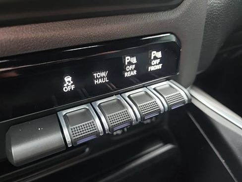Used 2021 RAM 1500 Big Horn AWD/4WD image 74