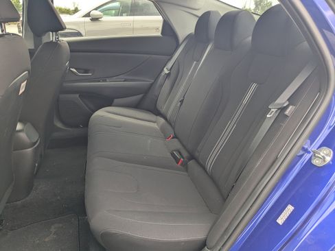 Certified 2024 Hyundai Elantra SEL FWD image 12