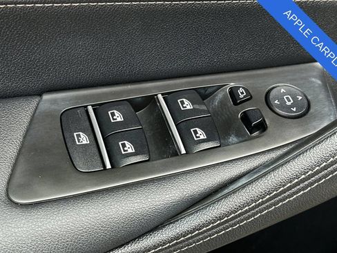 Used 2022 BMW 530i w/ Convenience Package RWD image 12
