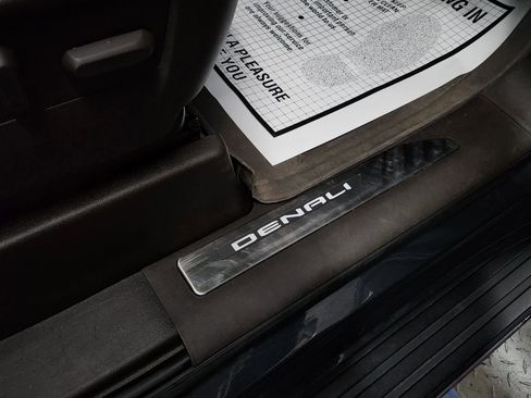 Used 2020 GMC Sierra 1500 Denali w/ Denali Ultimate Package image 20