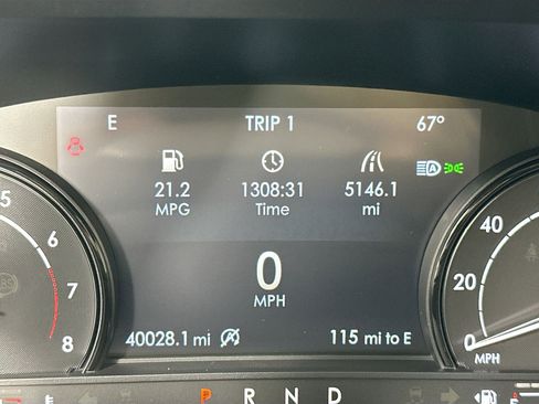 Used 2020 Lincoln Corsair Reserve w/ Rear Removable Package Tray image 12