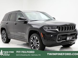 Used 2022 Jeep Grand Cherokee Overland video 1