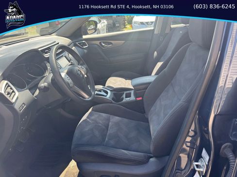 Used 2015 Nissan Rogue SV image 11