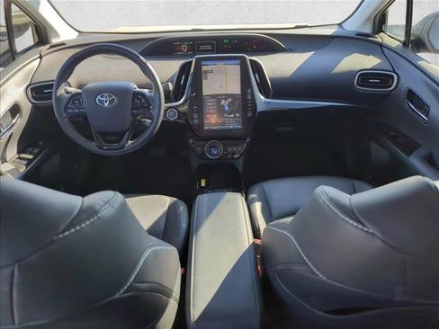 Certified 2021 Toyota Prius Prime XLE image 24