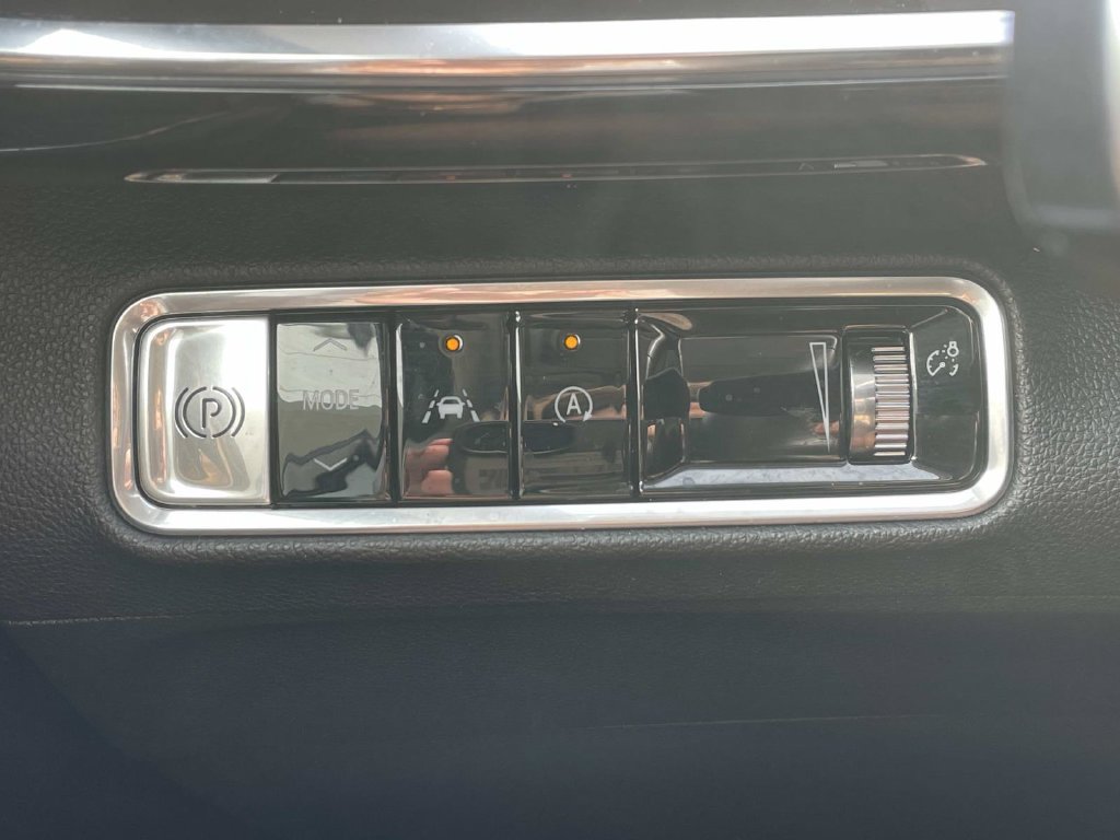Used 2024 Buick Envision Preferred AWD/4WD image 19