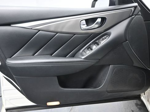 Used 2017 INFINITI Q50 Signature Edition image 18